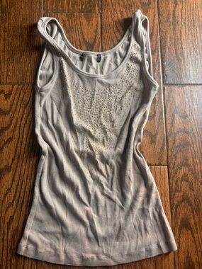 Source Unknown Cream Ribbed Tank with Gold Stud Accents